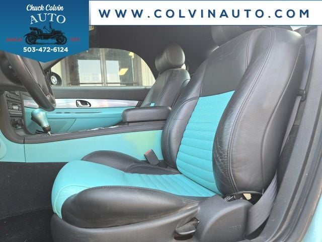 2002 Ford Thunderbird Base