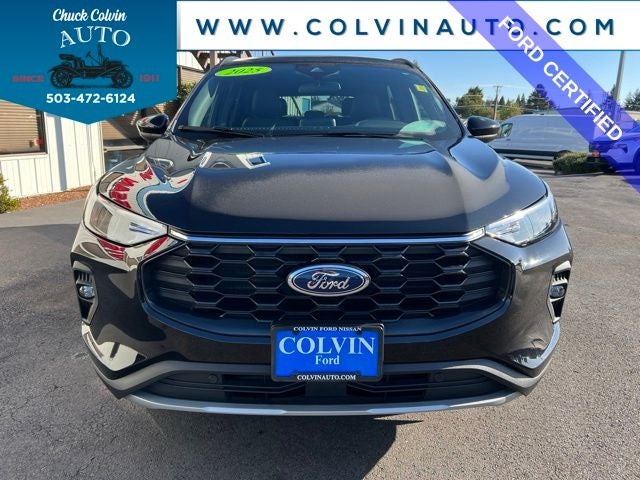 2025 Ford Escape ST-Line Select