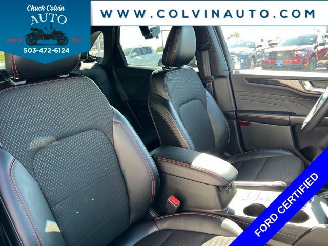 2025 Ford Escape ST-Line Select