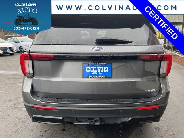 2025 Ford Explorer ST-Line