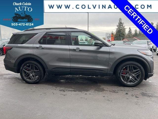 2025 Ford Explorer ST-Line