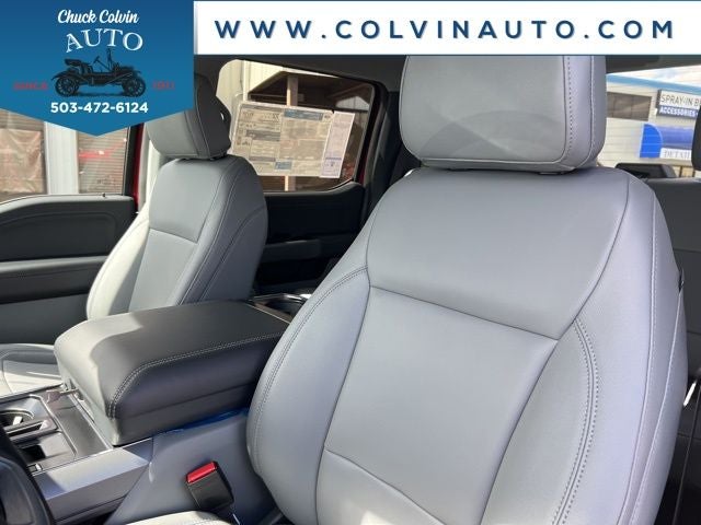 2025 Ford F-150 Lightning Flash