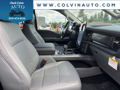 2025 Ford F-150 Lightning Flash