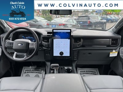 2025 Ford F-150 Lightning Flash