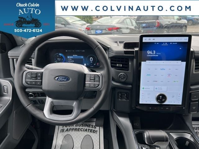 2025 Ford F-150 Lightning Flash