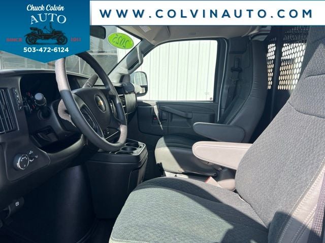 2025 Chevrolet Express 2500 Work Van Cargo