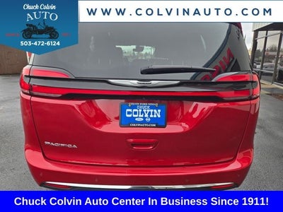 2024 Chrysler Pacifica Touring L