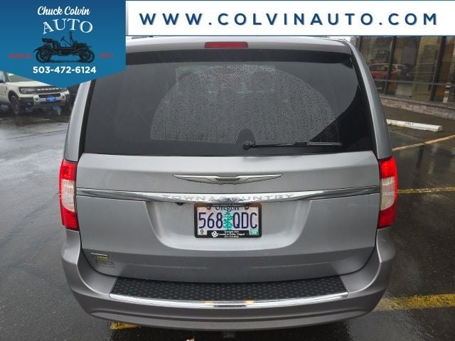 2014 Chrysler Town & Country Touring