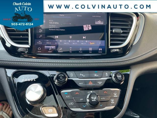 2025 Chrysler Pacifica Limited