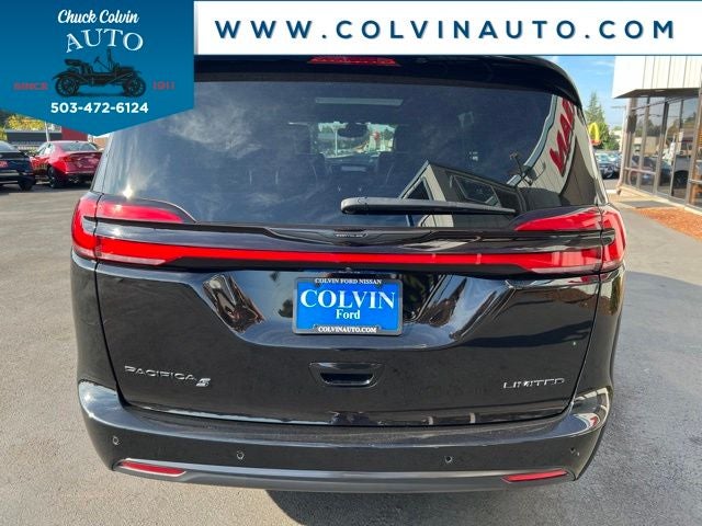2025 Chrysler Pacifica Limited