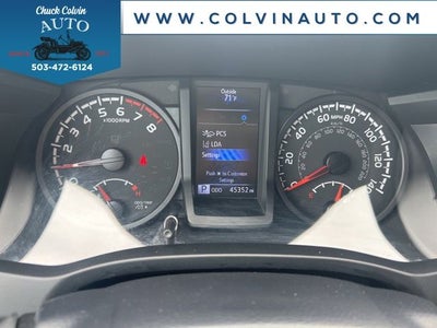 2022 Toyota Tacoma SR V6
