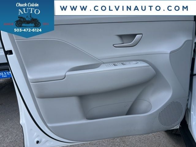 2024 Hyundai Kona SE