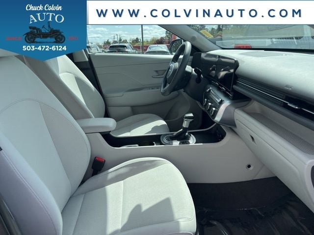 2024 Hyundai Kona SE