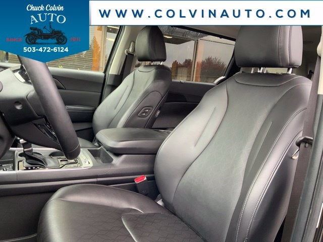 2025 Kia Carnival SX
